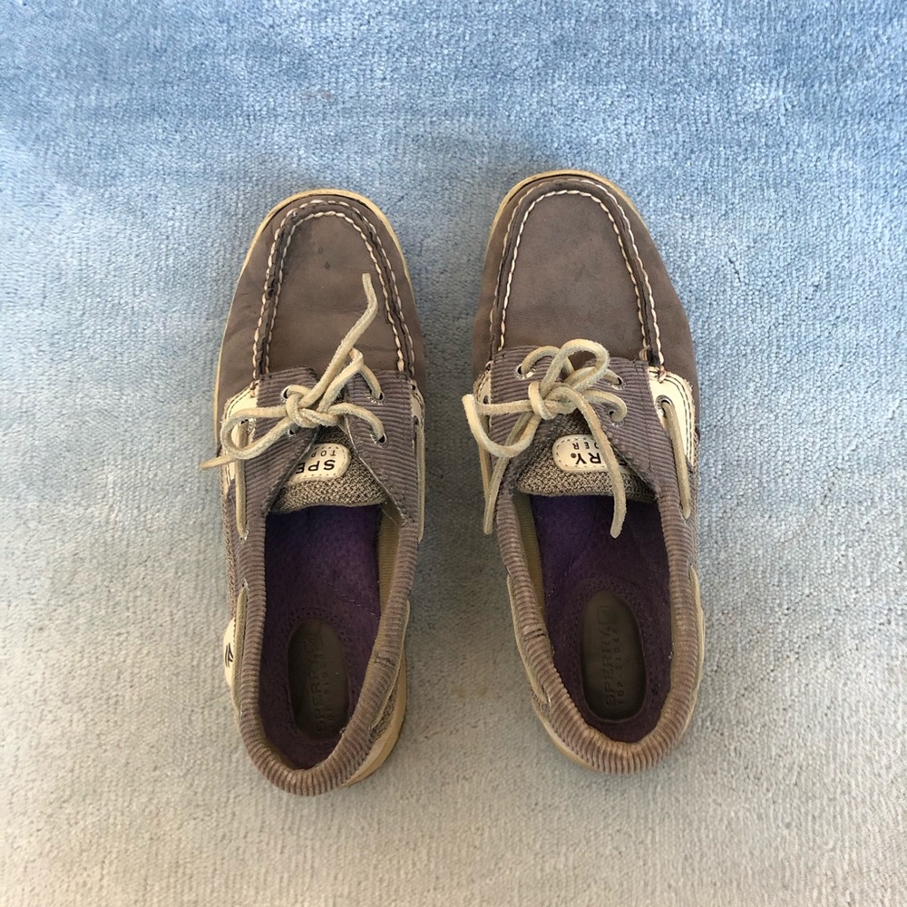 ⚠️LAST CHANCE Sperry Grey Corduroy Top Siders
